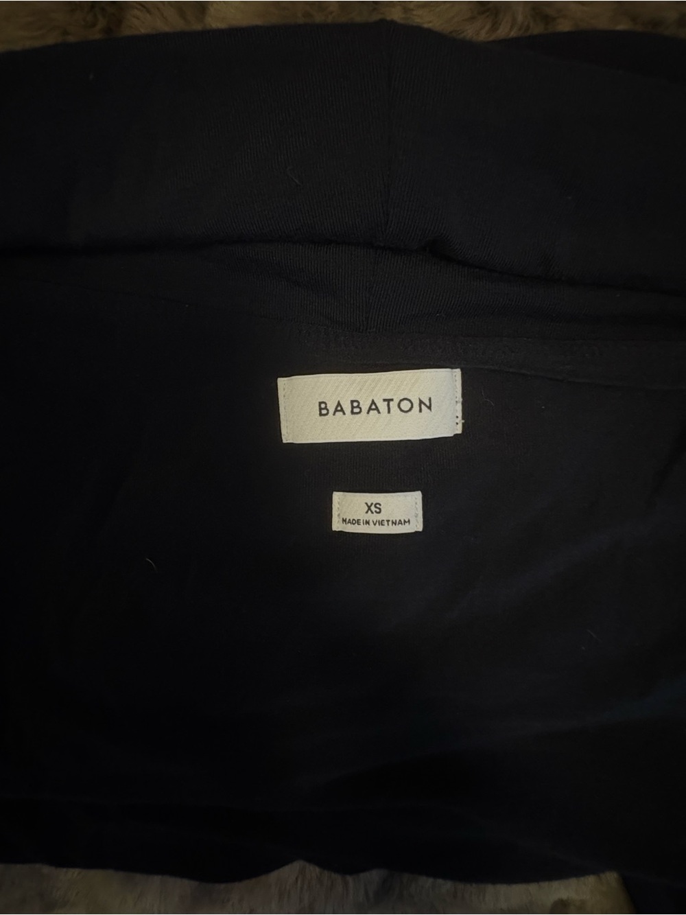 ARITZIA - BABATON Off-Shoulder Long Sleeve Women’s Top - Black - Picture 6 of 8